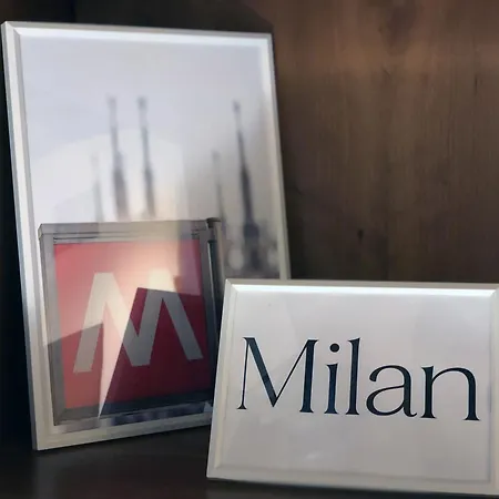Brera Vip Spotlight - Brera - Duomo - Castello Sforzesco - Lanza Metro M2 * Milan
