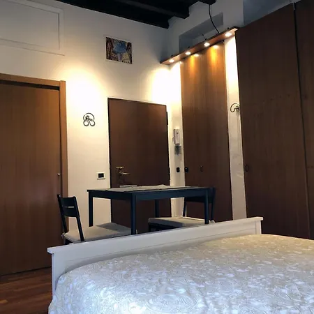 Brera Vip Spotlight - Brera - Duomo - Castello Sforzesco - Lanza Metro M2 * Milan