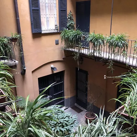 Brera Vip Spotlight - Brera - Duomo - Castello Sforzesco - Lanza Metro M2 Apartment